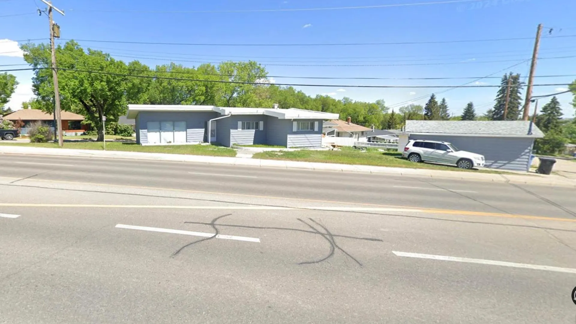 Appartamento 3 Bedroom House Near Airport And Downtown YYC