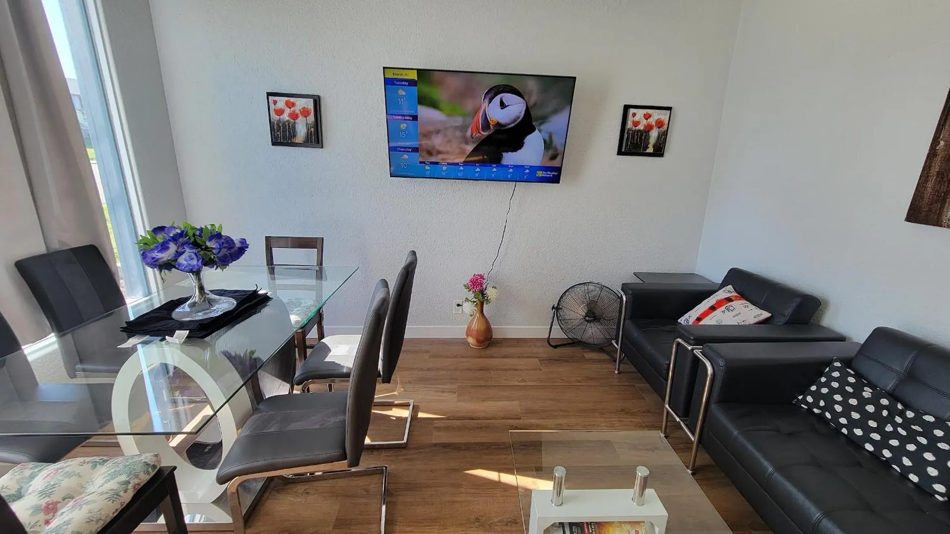 Appartamento 3 Bedroom House Near Airport And Downtown YYC Canada