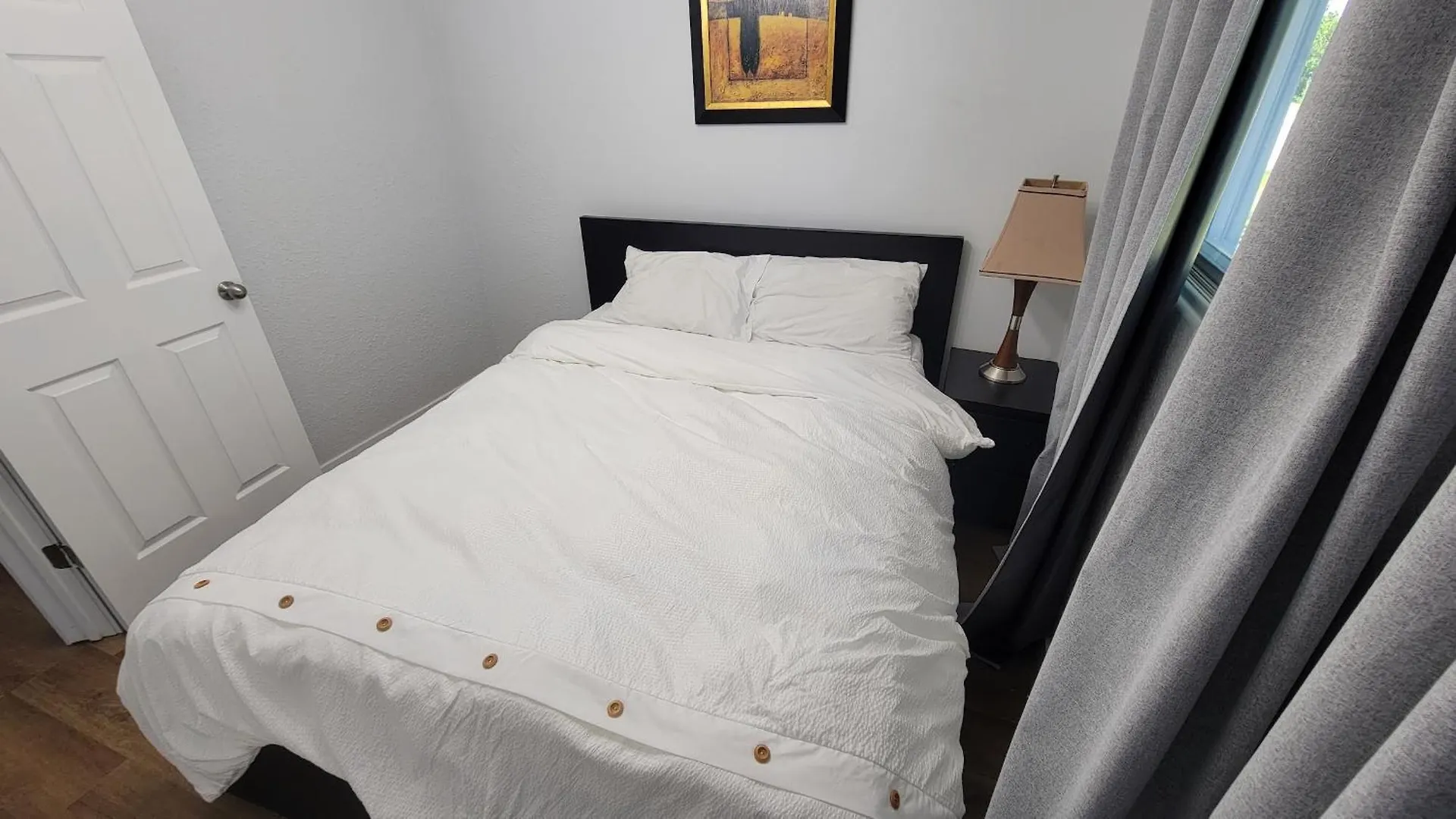3 Bedroom House Near Airport And Downtown YYC Apartmán