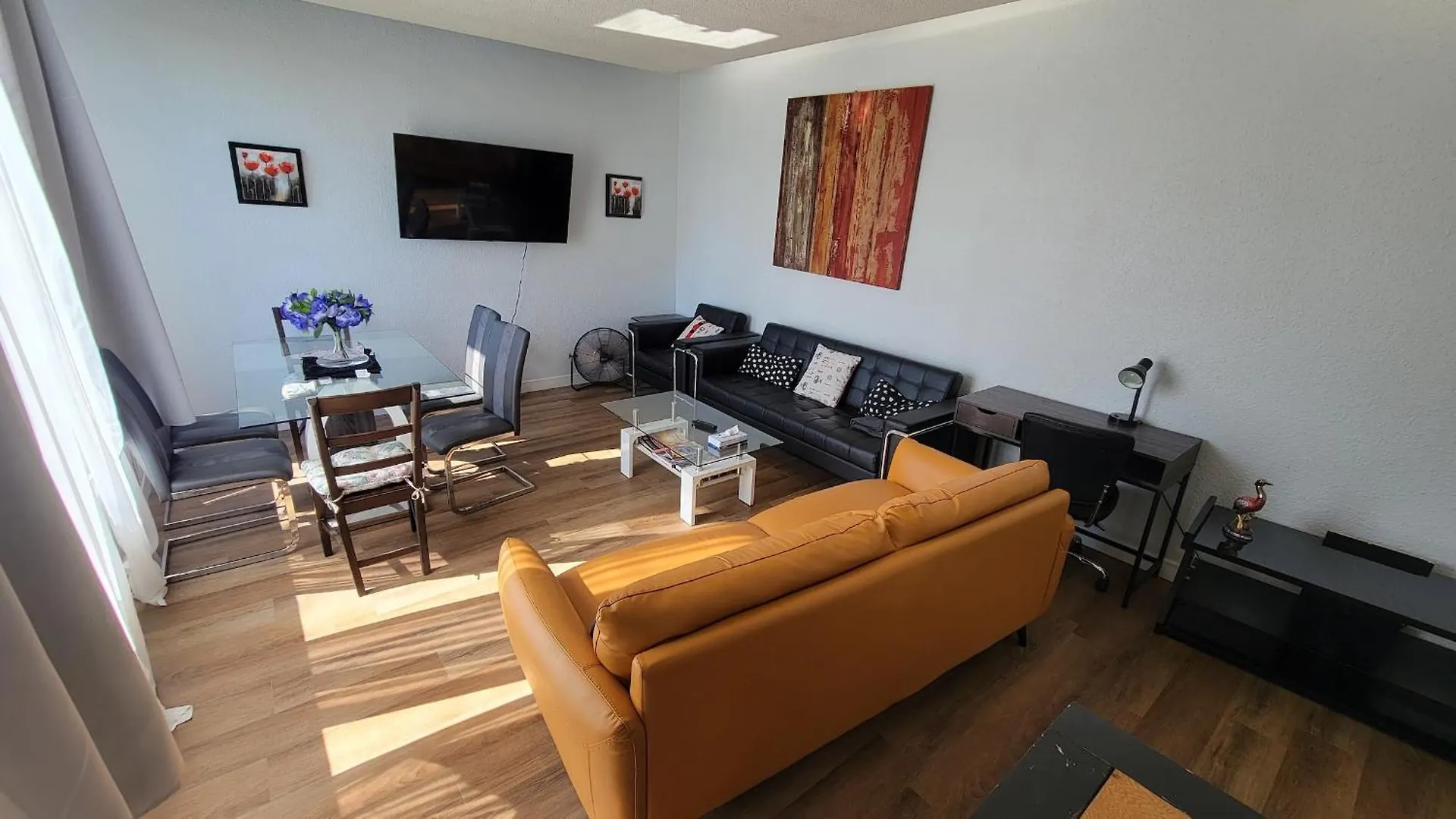 Apartmán 3 Bedroom House Near Airport And Downtown YYC